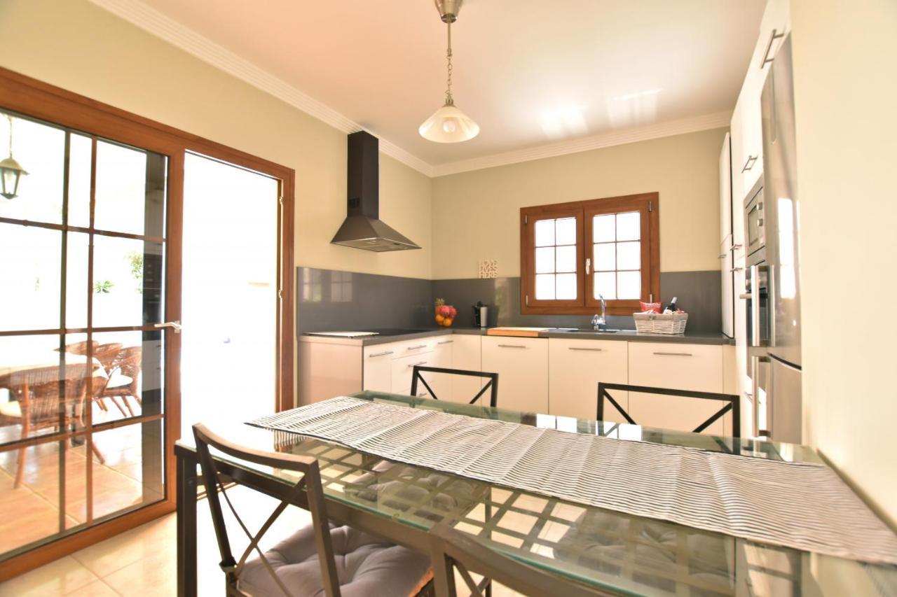 Lighthouse - Private Pool - Villa Costa Teguise